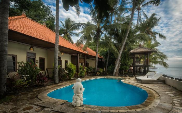 Relax Bali Beach Front Dive & Spa Resort