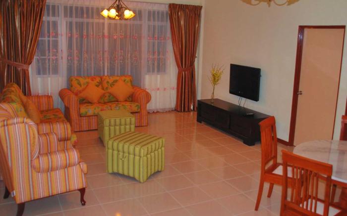 Jo's Place @ Crown Imperial Court
