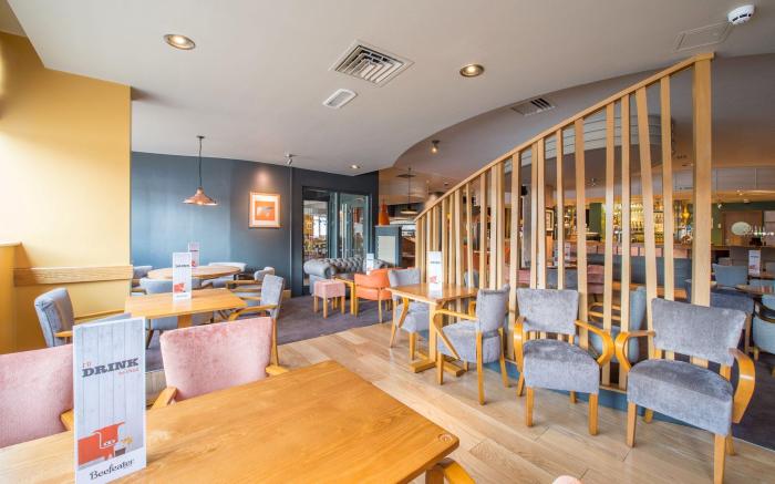 Premier Inn Swansea Waterfront