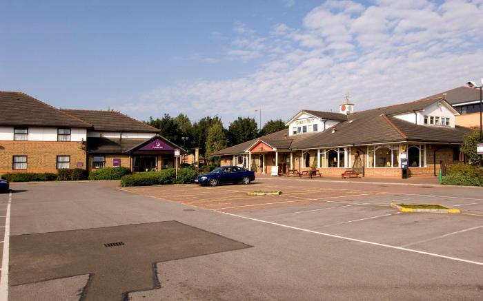 Premier Inn Cardiff City South