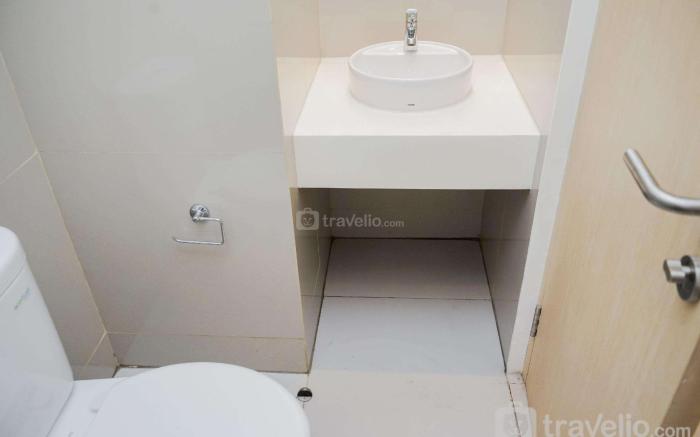 Comfy Studio at Tree Park City BSD By Travelio