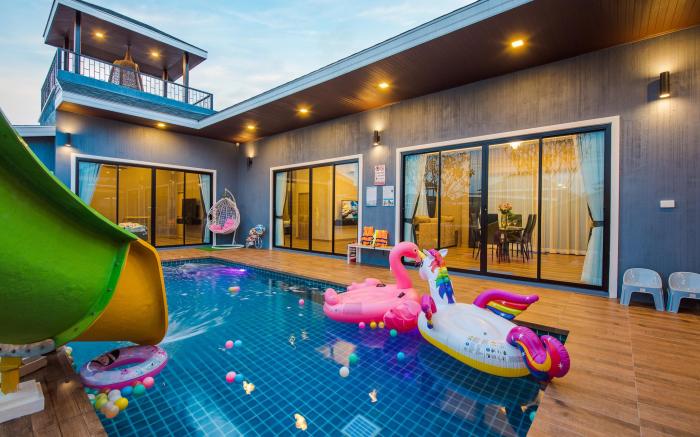 Laboon Pool Villa