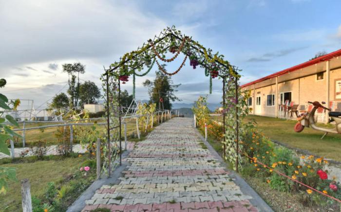 KVR Clarks Inn, Kufri Shimla