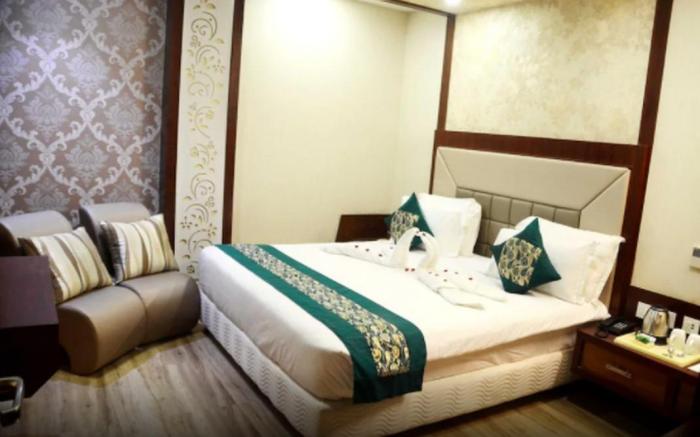 Hotel Landmark Varanasi