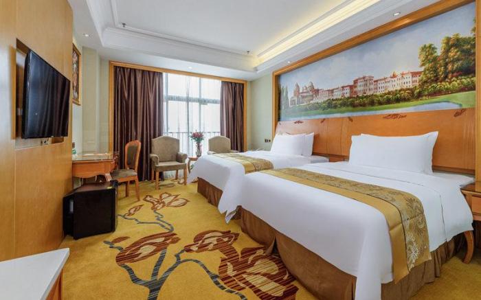 Vienna Hotel Nanning Anji Wanda 33rd Middle School Metro Station