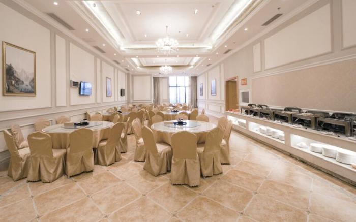 Vienna Hotel Nanchang Xianghu Xiaolan Industrial Park