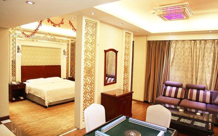 Vienna Hotel Henan Zhoukou Hanyang Road