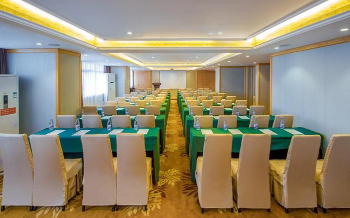 Vienna Hotel Hubei Xiaogan Beijing Road