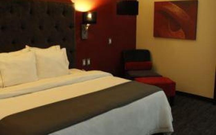 Holiday Inn Express Toluca Galerias Metepec By IHG