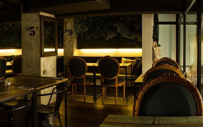 French Hotel