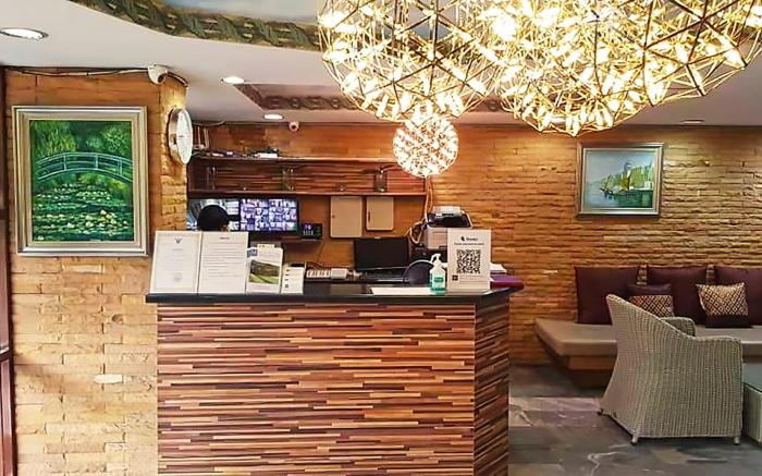 The Montana Lodge - Sathorn