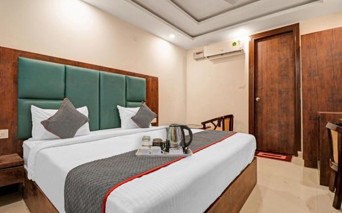 OYO 84125 Hotel Tark Inn