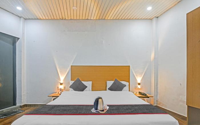 Townhouse Super- Govind Nagar