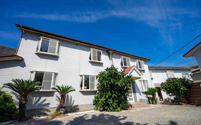 Beach Side Inn Shirahama