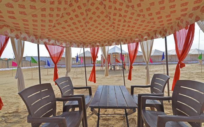 Melody Moon Desert Camp