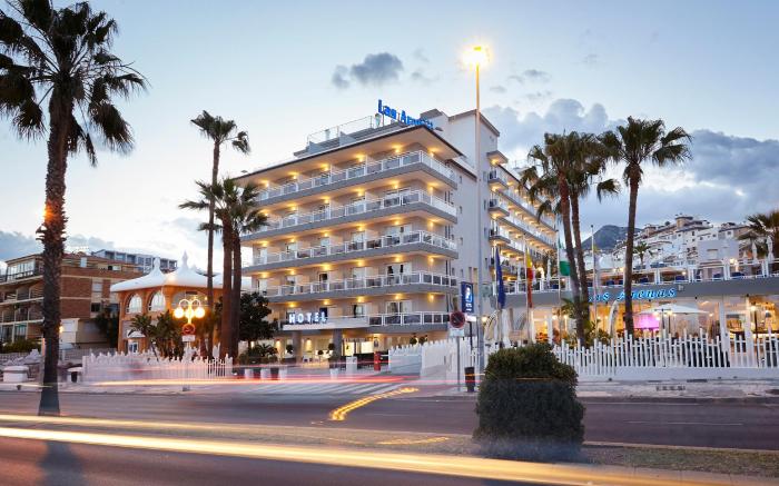 Hotel Las Arenas, Affiliated by Melia