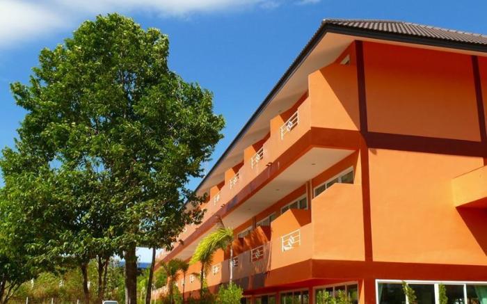 Khao Saming Paradise Resort
