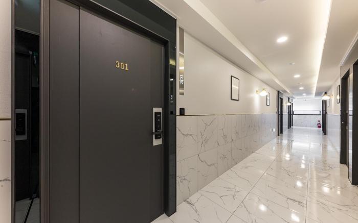 Hotel24ST.UrbanBrown Seosan lakepark 