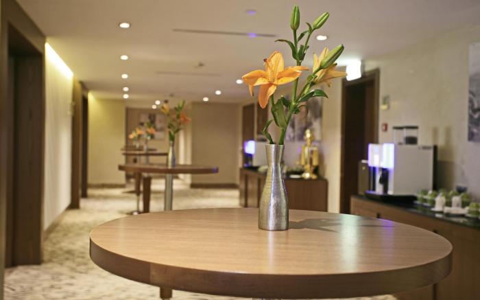 Elite Byblos Hotel – Mall of The Emirates