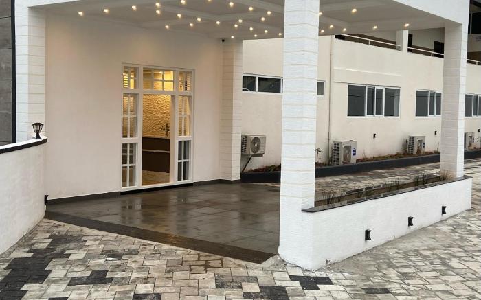 HOTEL THE ROYAL SHALIMAR