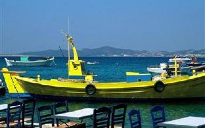 Holidays in Paros Apartments & Studios