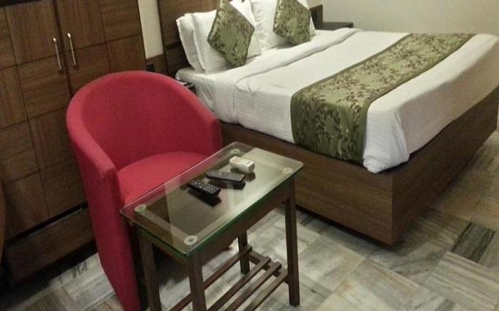 Avon Ruby Hotel