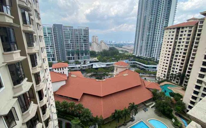 Casa  Tropicana, 2-bedroom condo with facilities