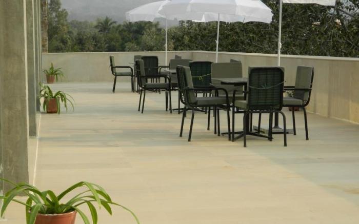 Mana Hotels