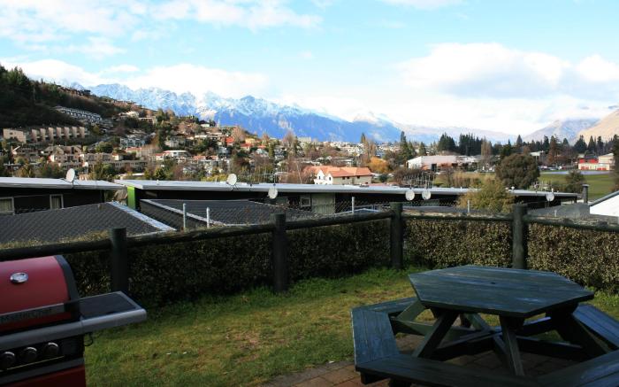 Pinewood Queenstown