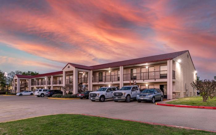 Best Western Lindale Inn