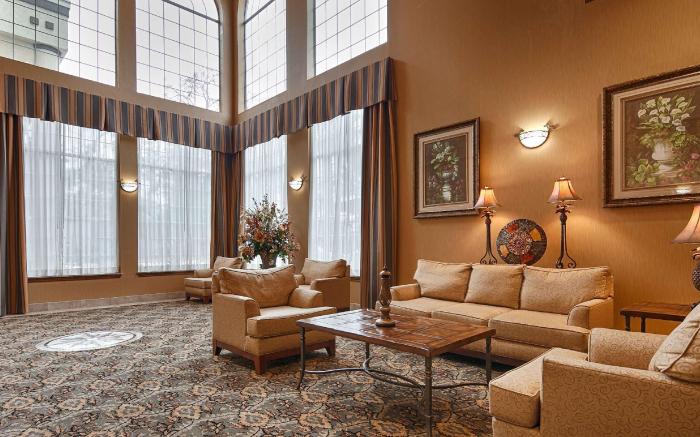 Best Western Plus New Caney Inn and Suites