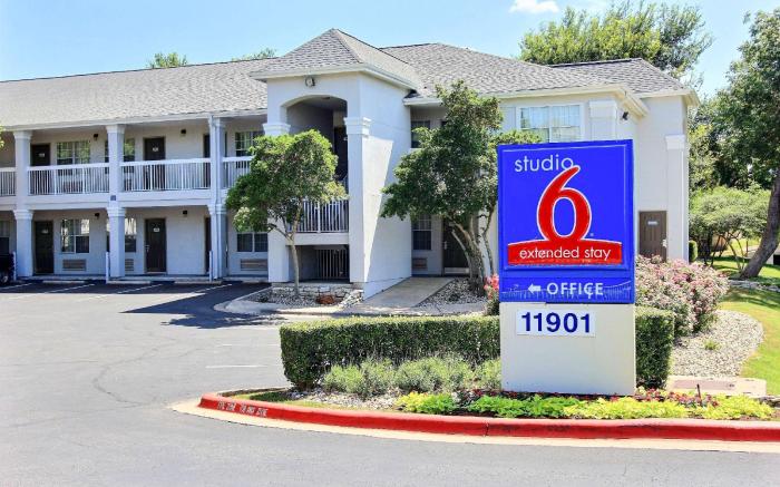 Studio6 Austin, TX - Northwest