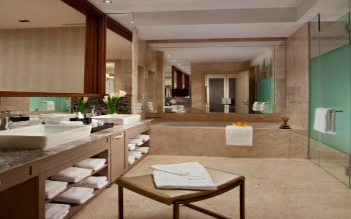 Resorts World Sentosa - Equarius Hotel