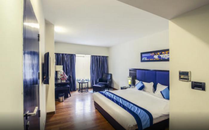 Ebony Boutique Hotel