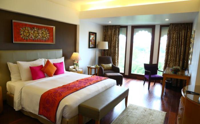 Radisson Blu Udaipur Palace Resort & Spa