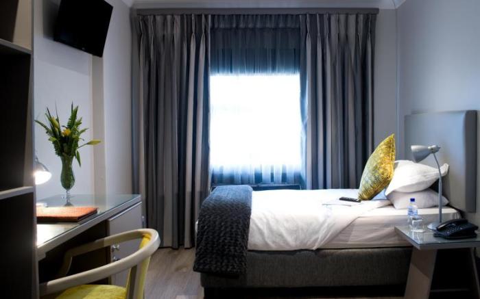 CedarWoods of Sandton Hotel