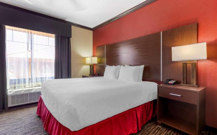 Best Western Plus Classic Inn & Suites