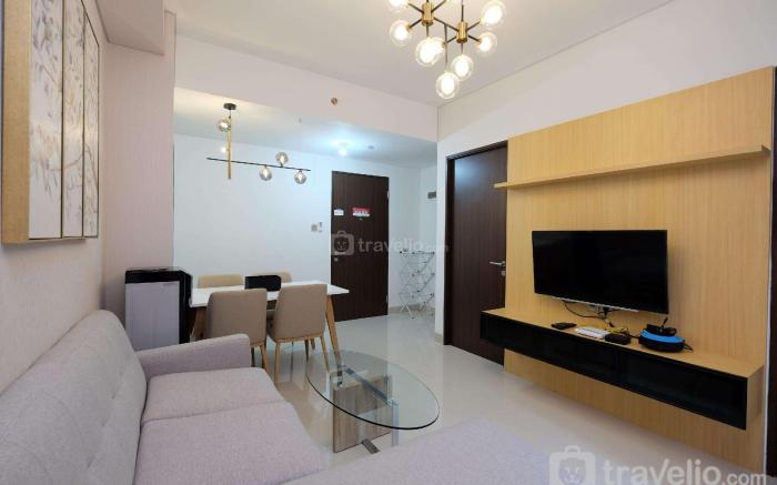 Elegant & Comfy 3BR Transpark Cibubur By Travelio