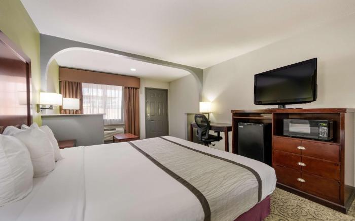 SureStay by Best Western Deer Park