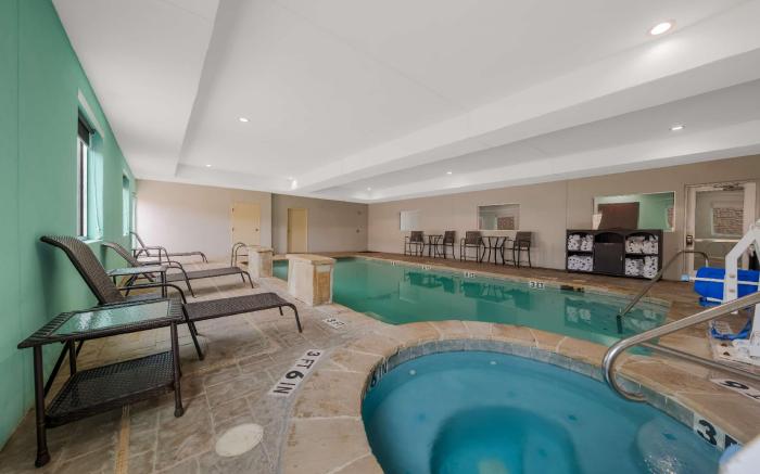 Best Western Bowie Inn and Suites