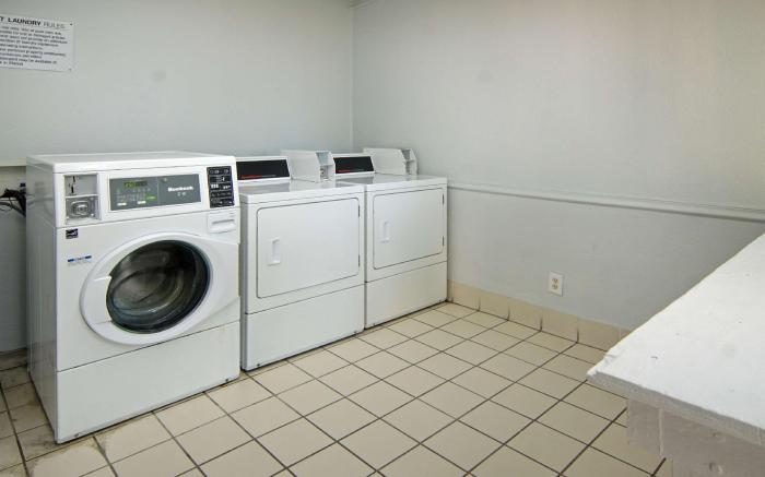 Motel 6 Lancaster, TX - DeSoto - Lancaster