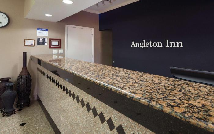 Best Western Angleton Inn