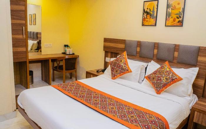 Hotel Golden Oasis Delhi