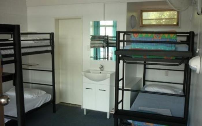 Hoey Moey Backpackers
