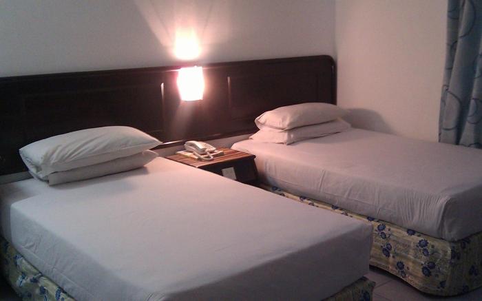 Wah May Hotel