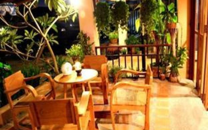 Phumanee Home Hotel