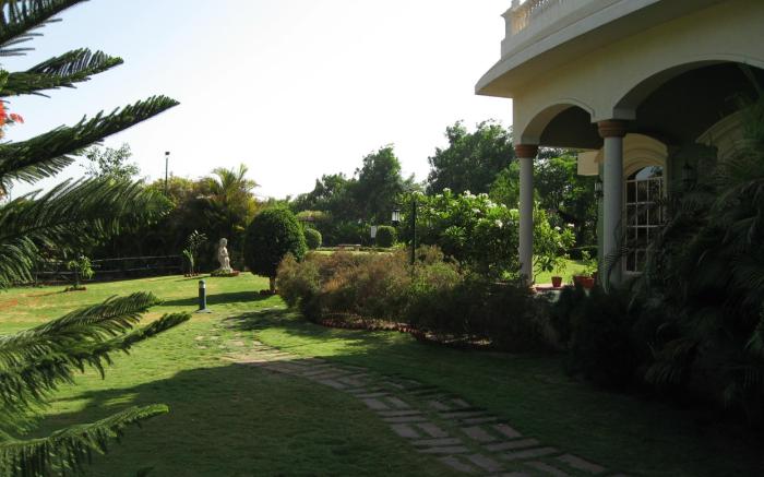 Renest Shraddha Inn Shirdi