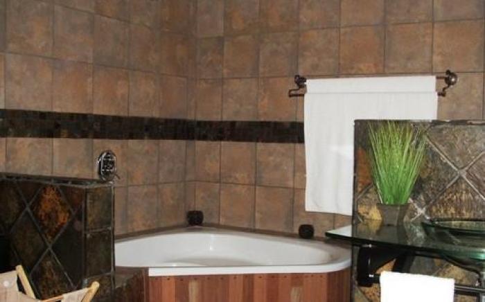 24OnVrey 3 Star Guest House