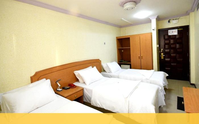 Maaeen Hotel