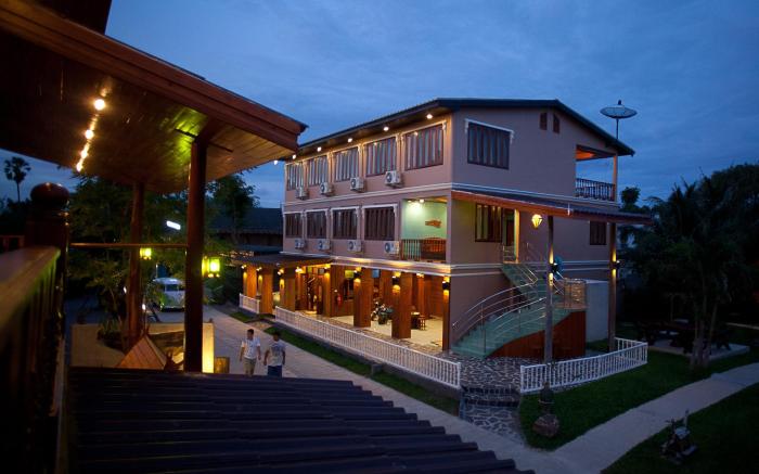 Srisawat Resort